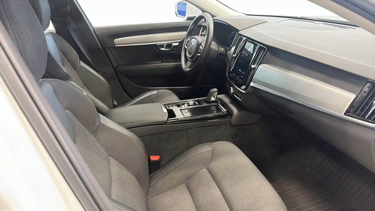 Volvo V90 2021, kuva 3/10