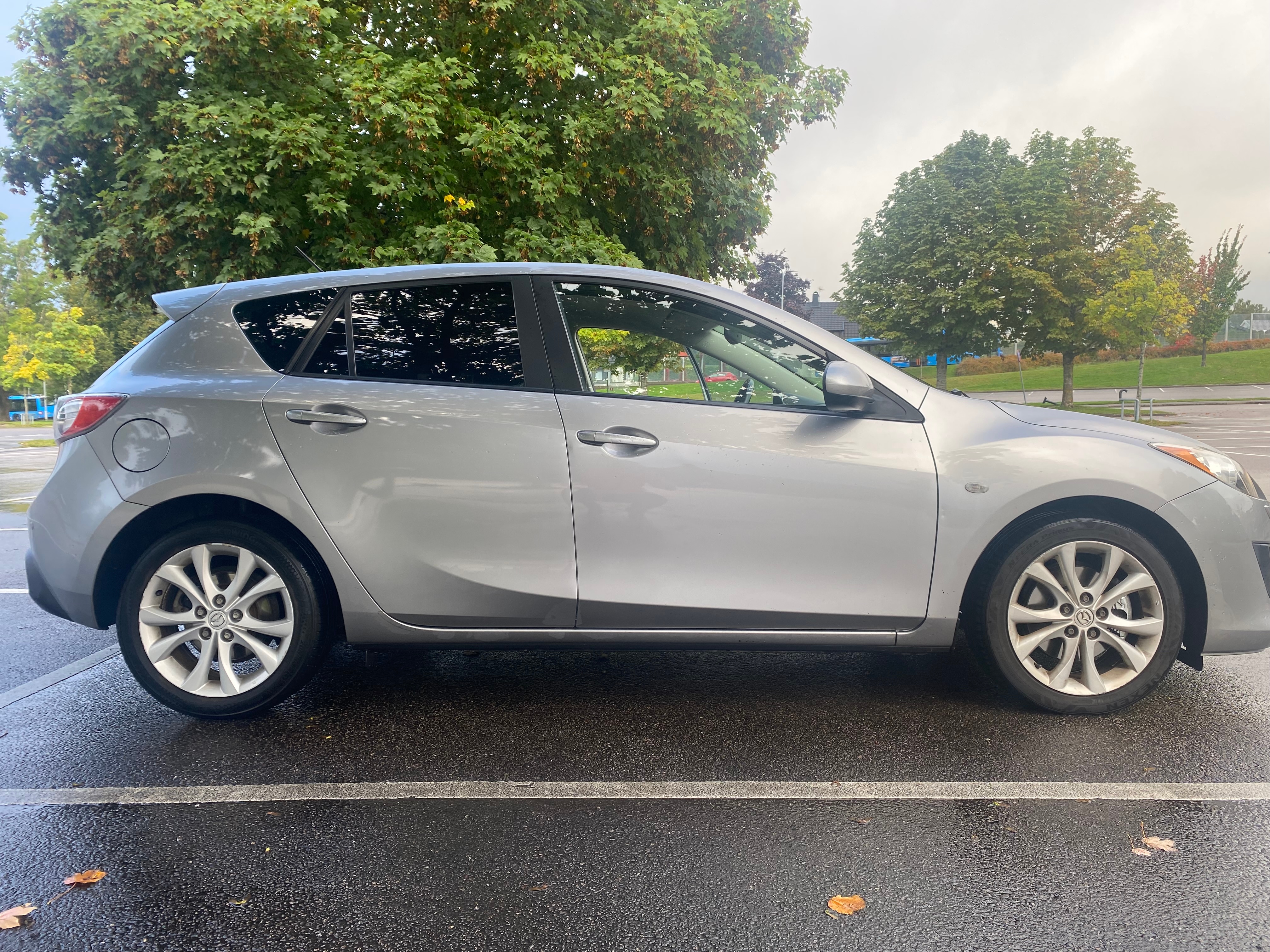 Mazda 3 Sport 2.0 MZR-DISI Manuell 2011, bild 3/10