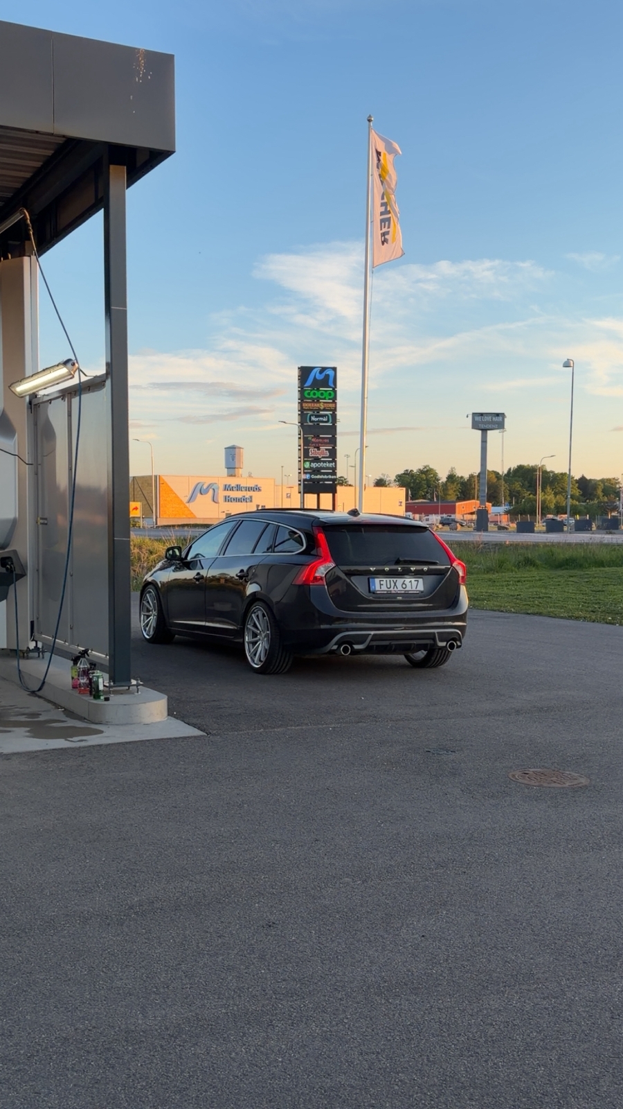 Volvo V60 D4 AWD Geartronic 2013, bild 2/8