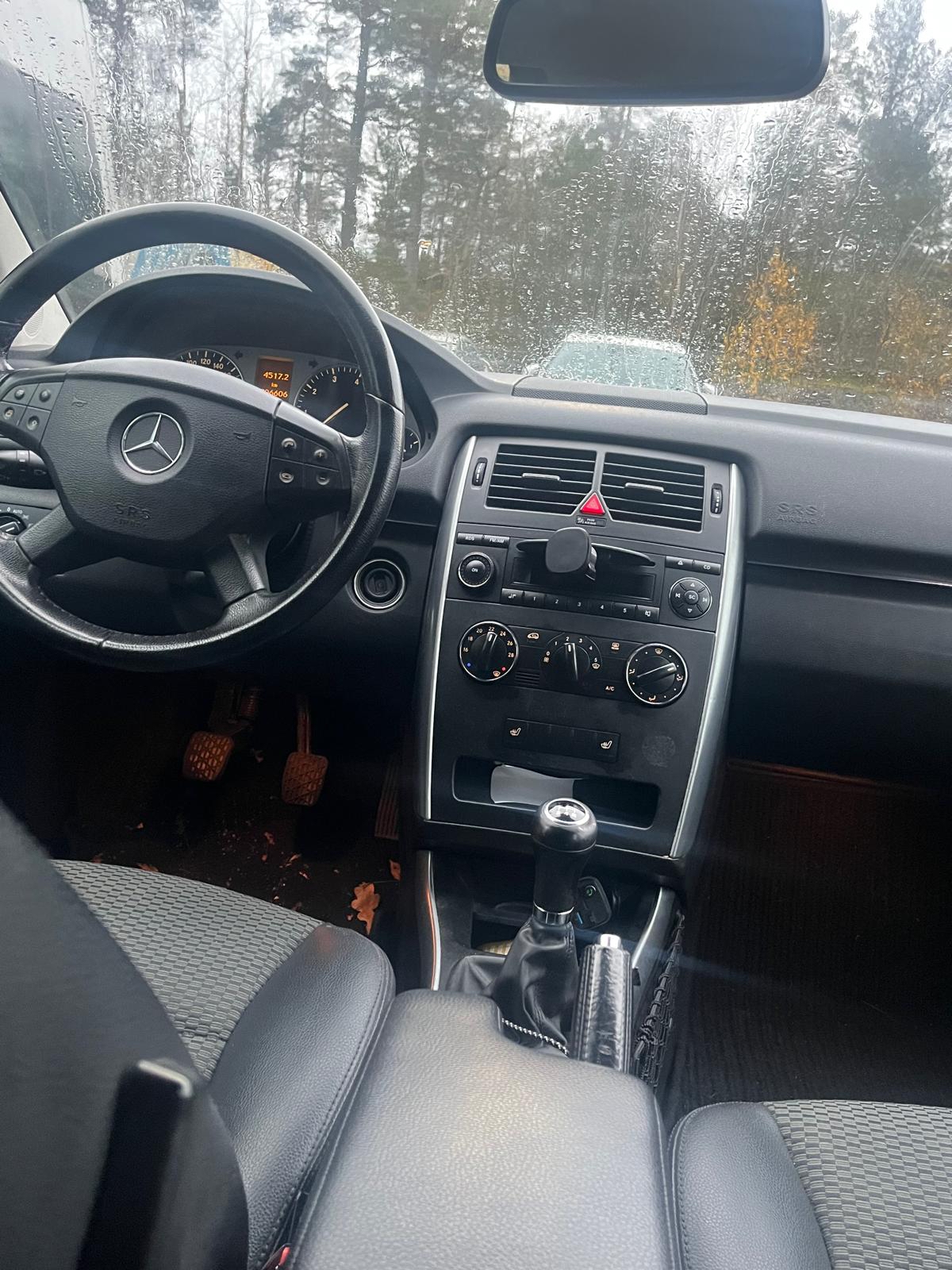 Mercedes-Benz B 170 Manuell 2009, photo 7/10