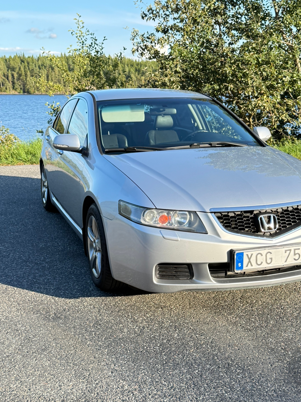 Honda Accord 2.0 i-VTEC Manuell 2005, bild 2/7