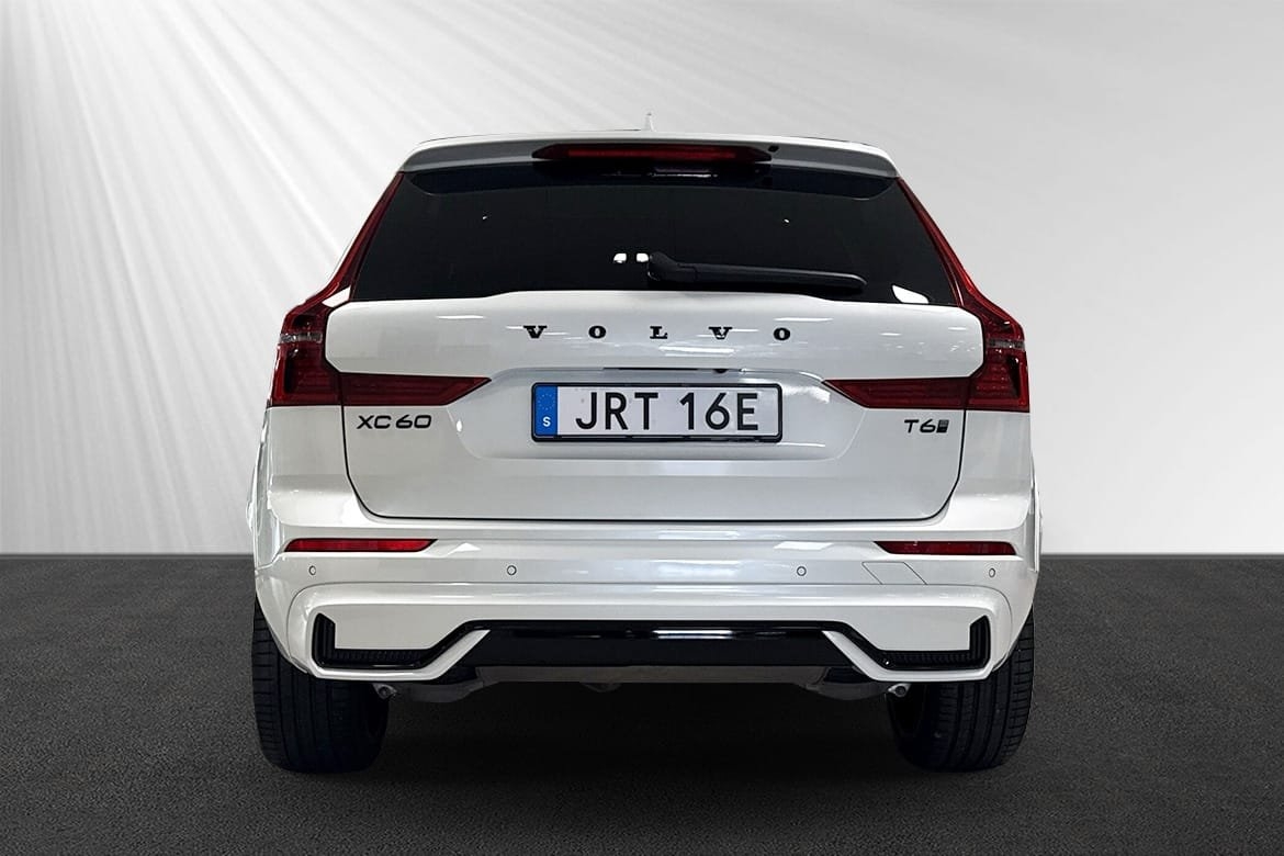 Volvo XC60 T6 Plus Black Nordic Edition 2026, bild 2/10