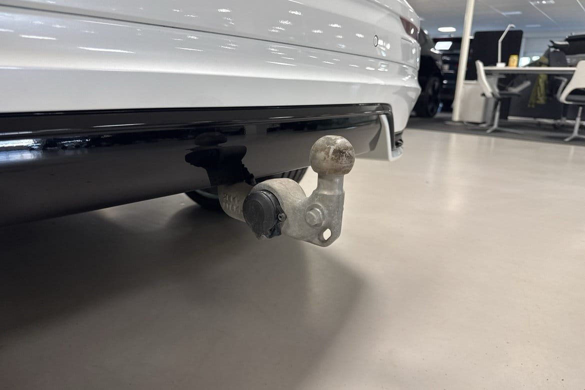 Volvo XC60 T6 Plus Black Nordic Edition 2026, bild 7/10
