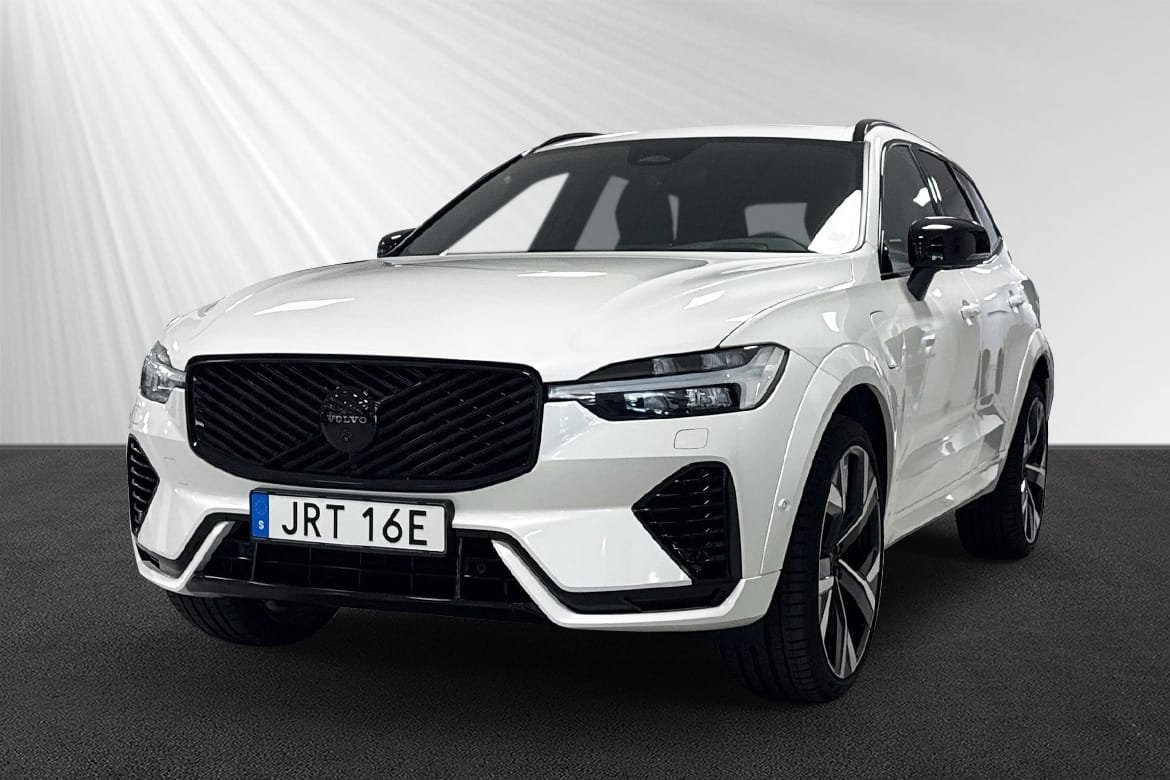 Volvo XC60 T6 Plus Black Nordic Edition 2026, bild 4/10
