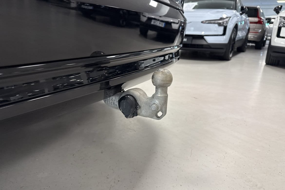 Volvo XC90 T8 Ultra Dark Edition 2025, bild 7/10