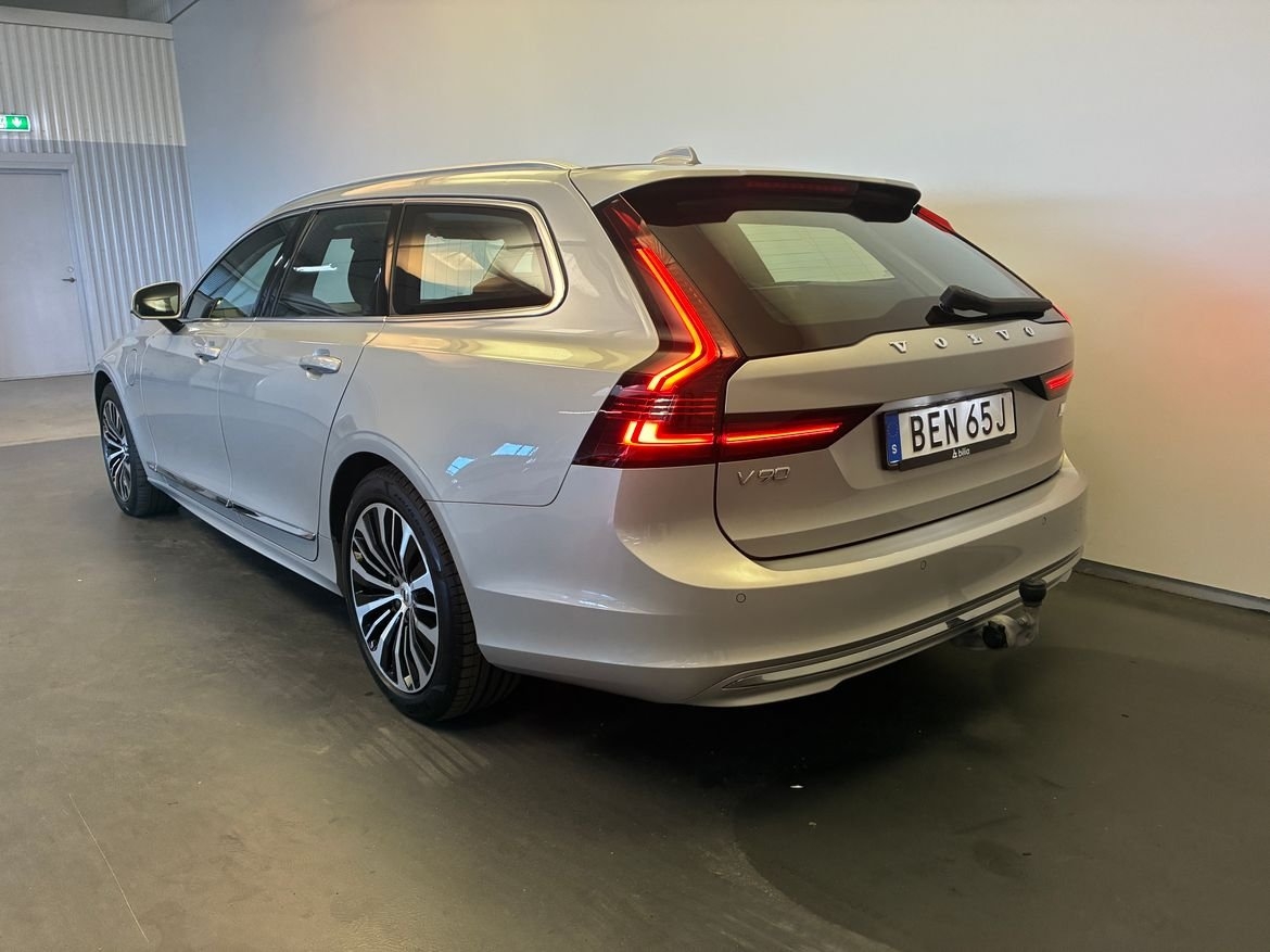 Volvo V90 Recharge T6 Core Edition 2024, kuva 3/10