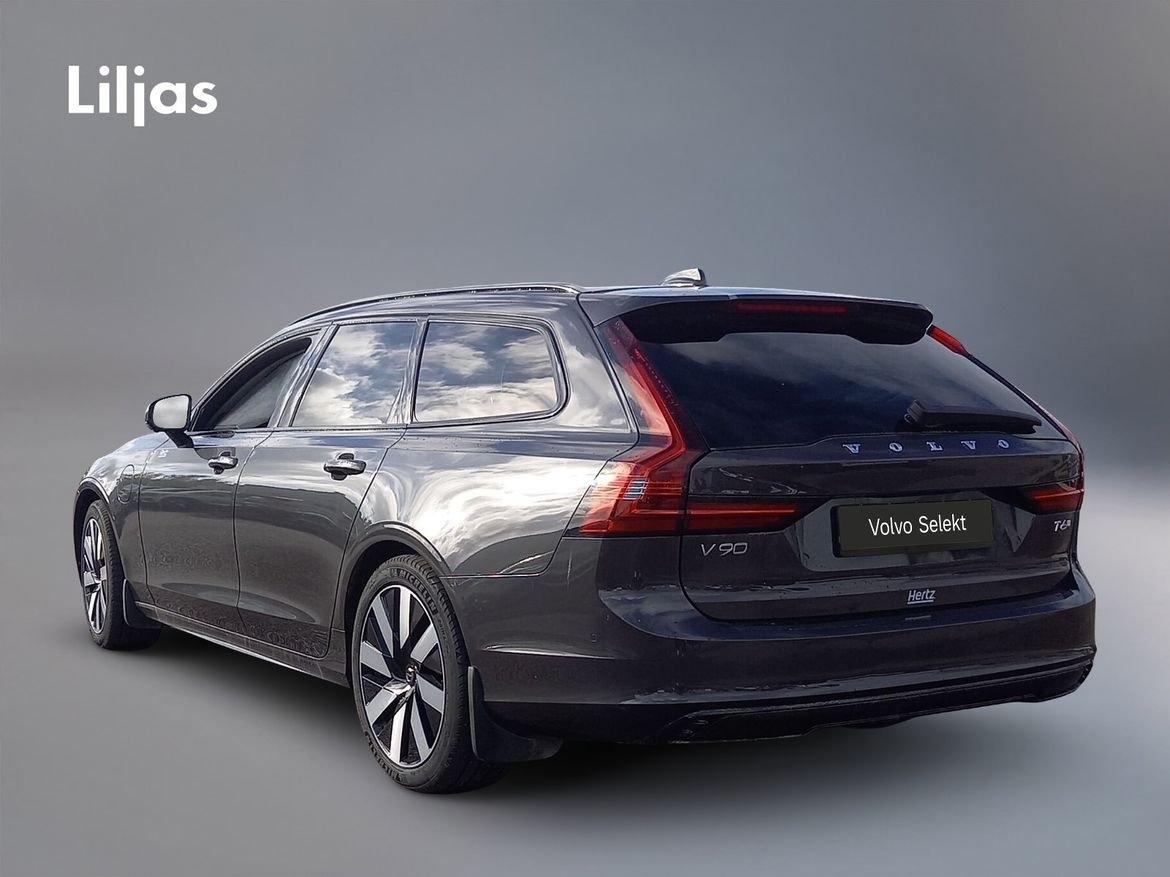 Volvo V90 2025, photo 3/4