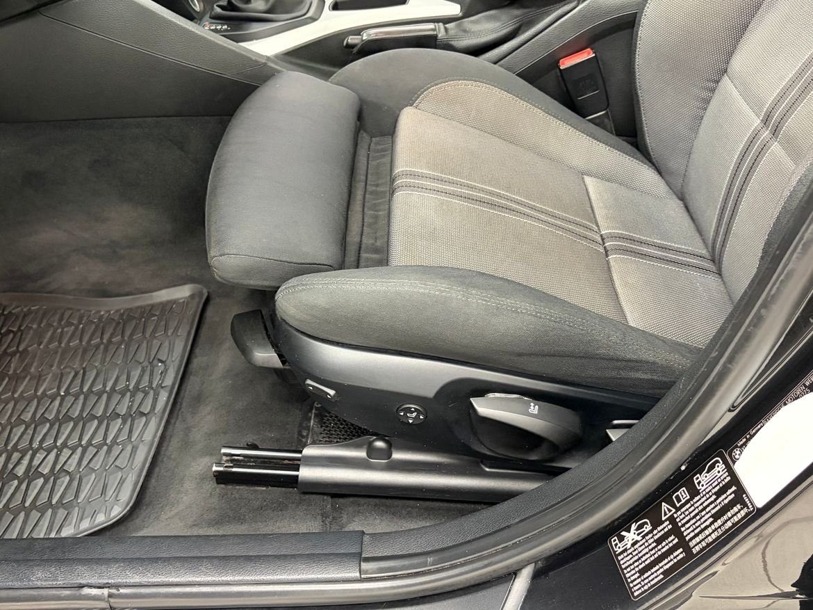 BMW X1 xDrive23d 2010, bild 7/10