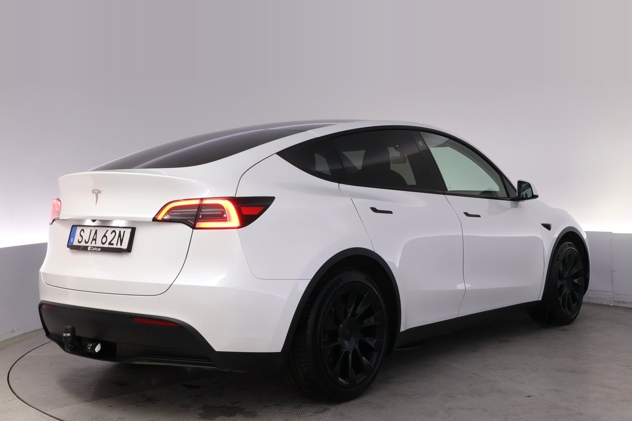 Tesla Model Y 2024, photo 5/10