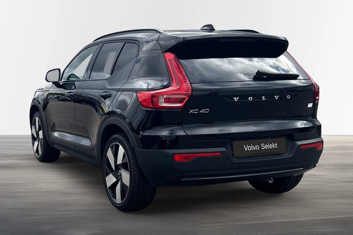 Volvo XC40 2024, bild 2/10