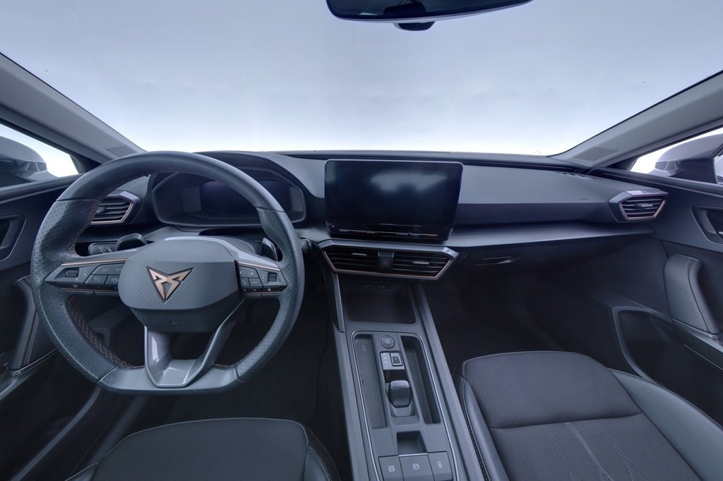 Cupra Leon SC eTSI 150 HK DSG 2024, bild 7/10