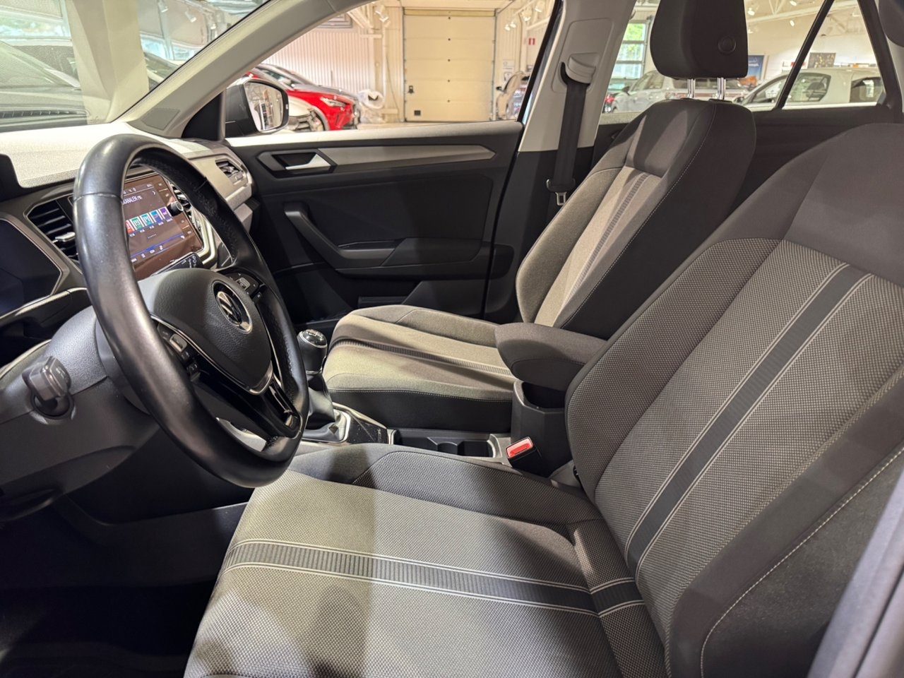 Volkswagen T-Roc 2021, bild 5/10