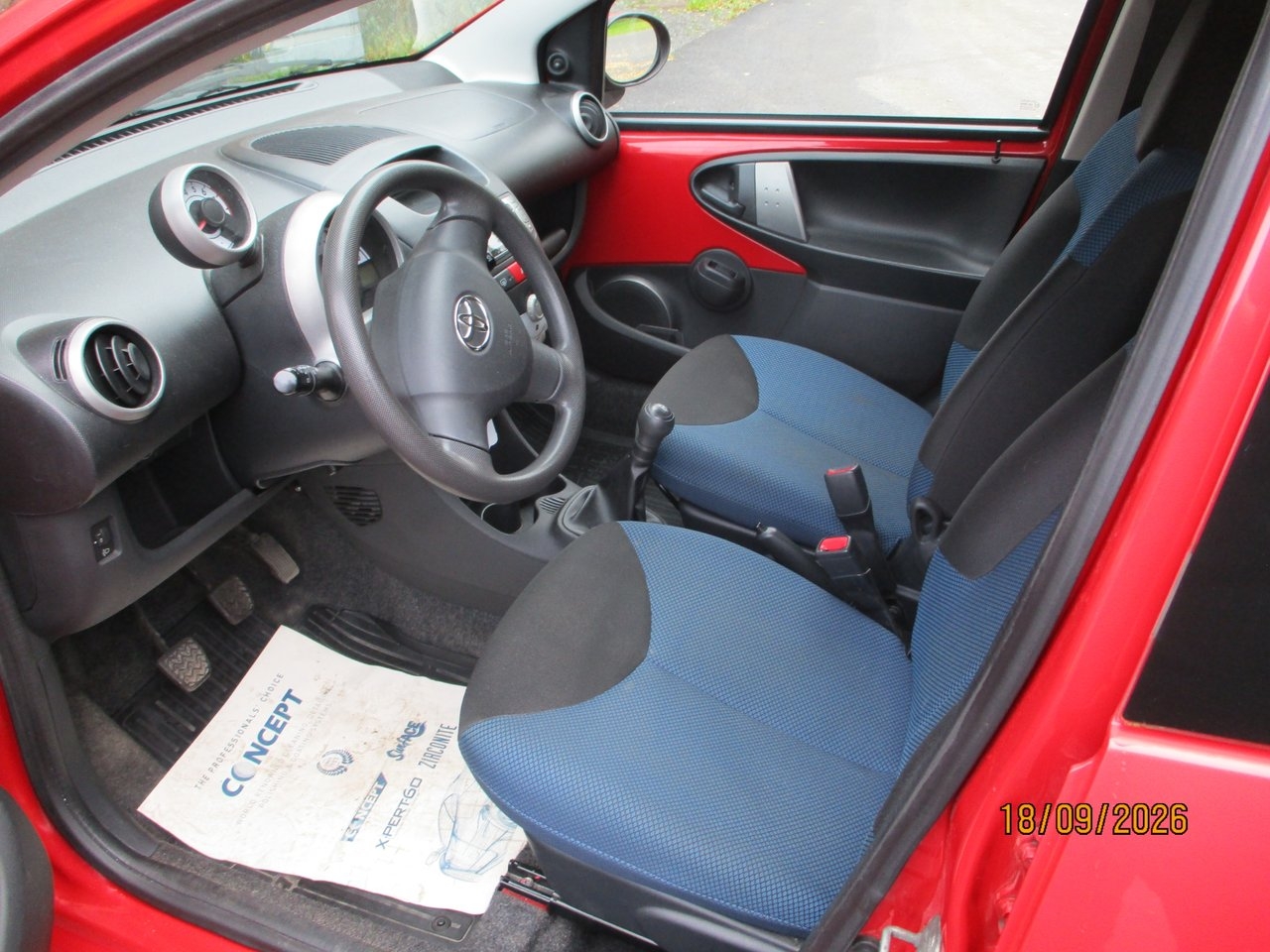 Toyota Aygo 5-dörrar 1.0 VVT-i Euro 5 2013, bild 4/5