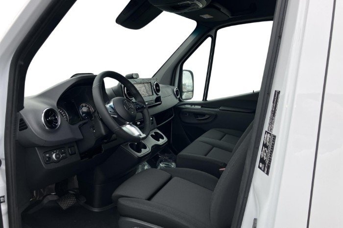 Mercedes-Benz Sprinter 2026, bild 6/10
