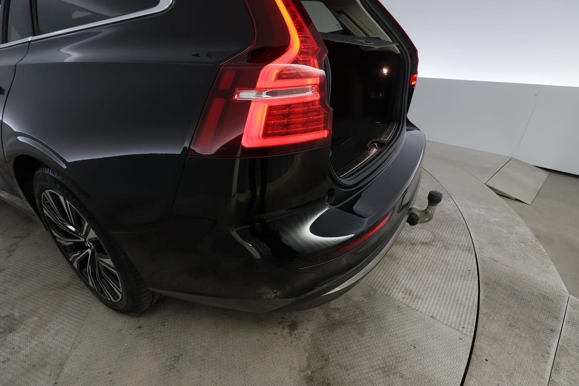 Volvo V60 Recharge T6 AWD Core 2023, bild 7/10