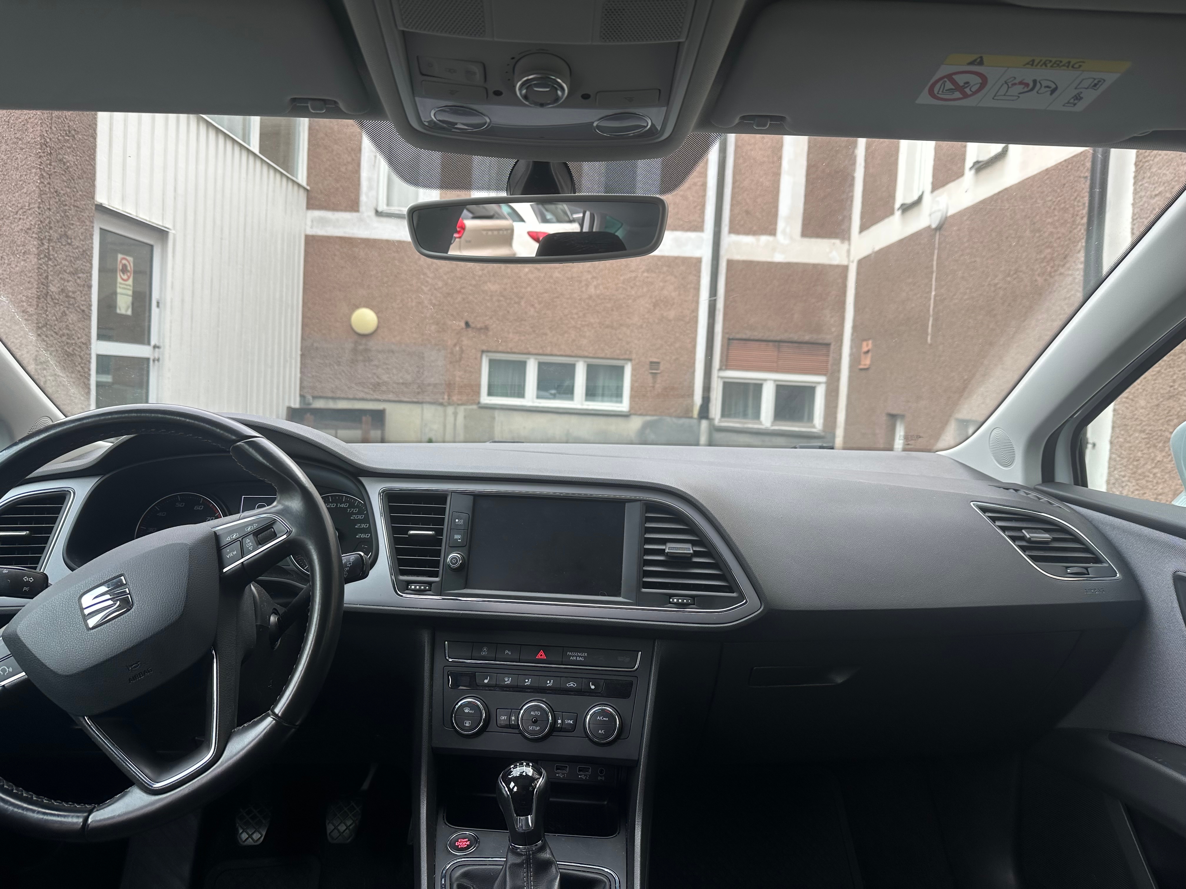 Seat Leon 1.0 TSI Manuell 2019, bild 5/10
