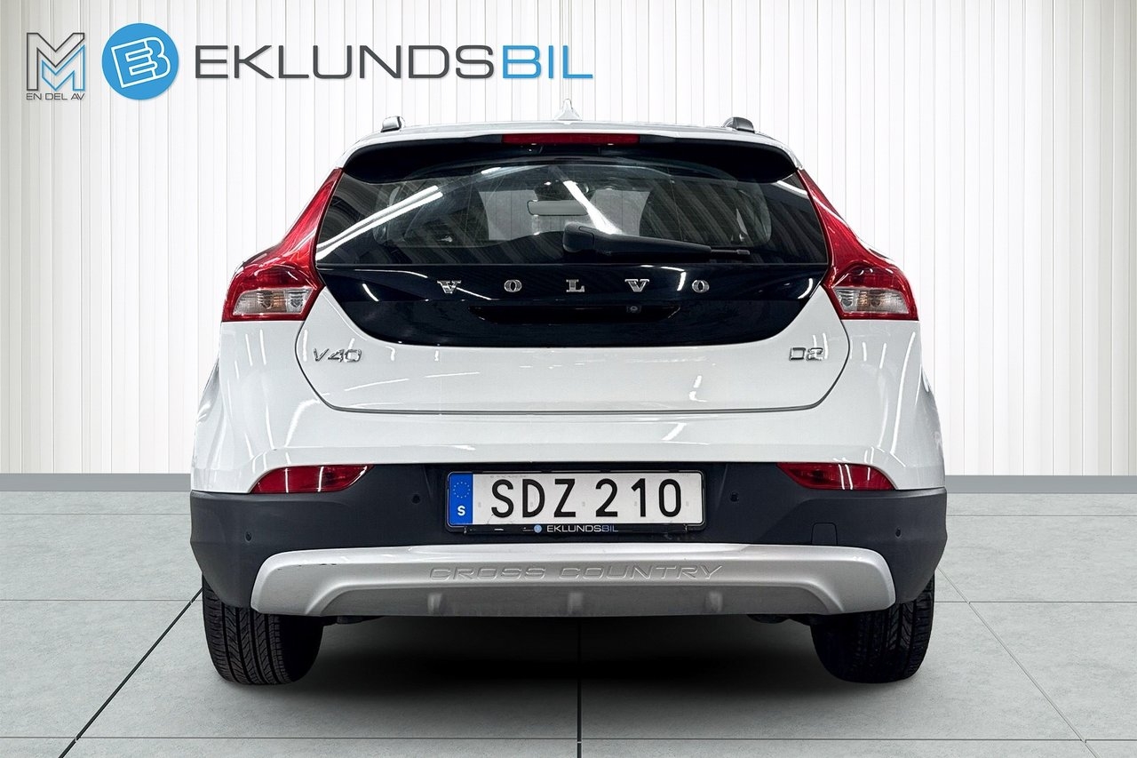 Volvo V40 Cross Country 2017, kuva 4/10