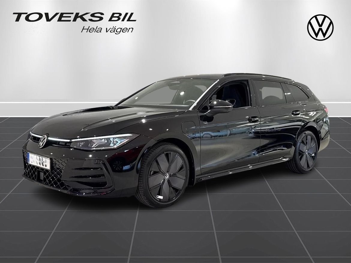 Volkswagen Passat R-line 272hk eHybrid 2027, bild 7/10