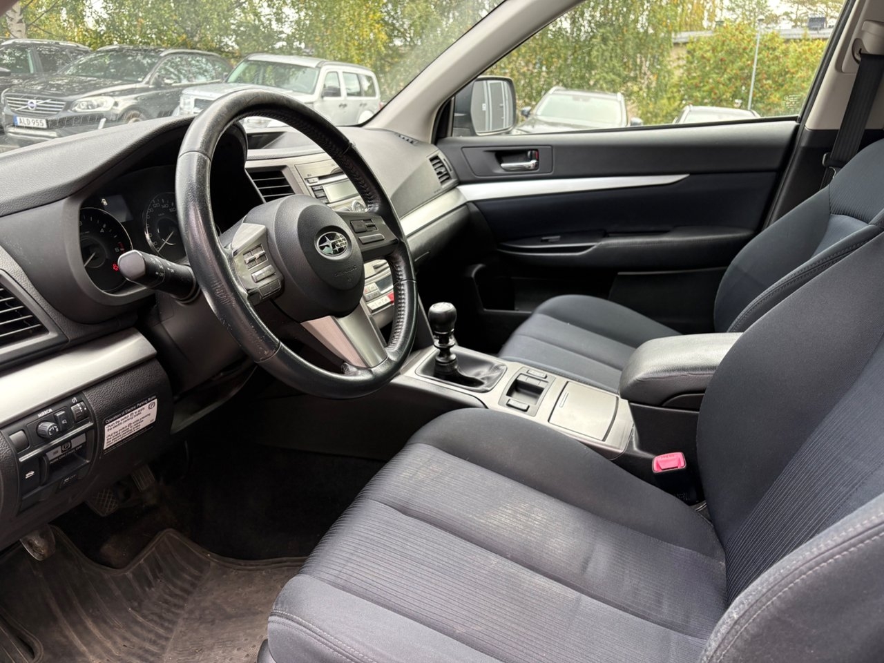 Subaru Legacy 2010, kuva 5/10