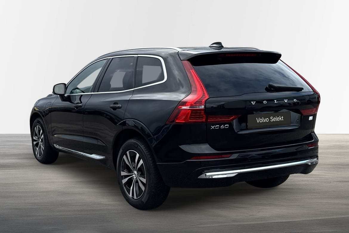 Volvo XC60 Recharge T6 Core Edition 2024, bild 2/20
