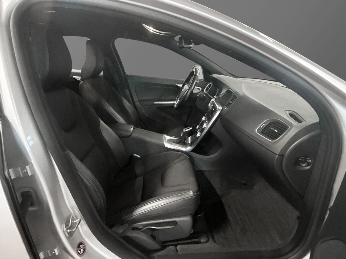 Volvo V60 Cross Country 2016, bild 7/10
