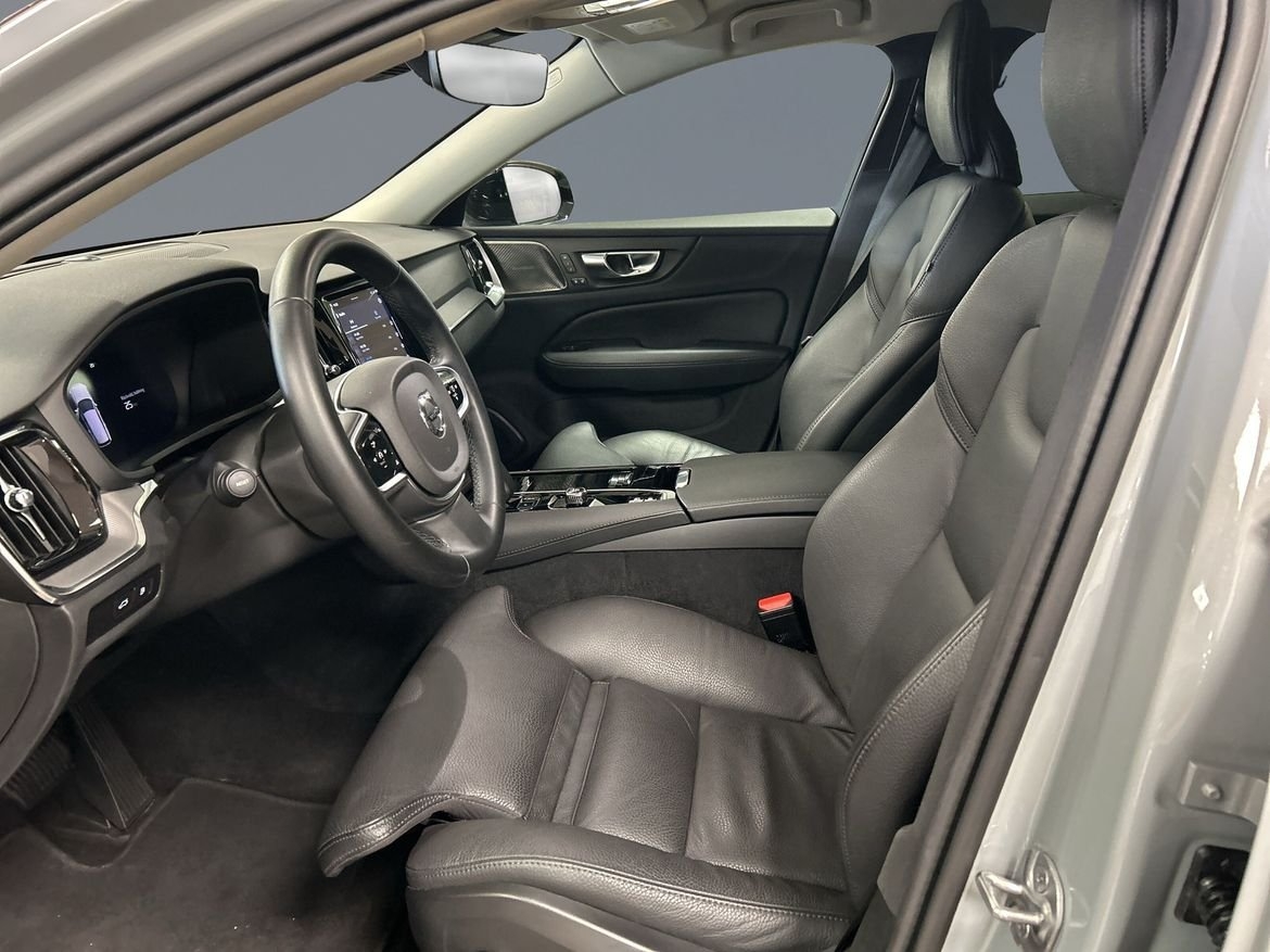Volvo V60 2025, bild 6/16