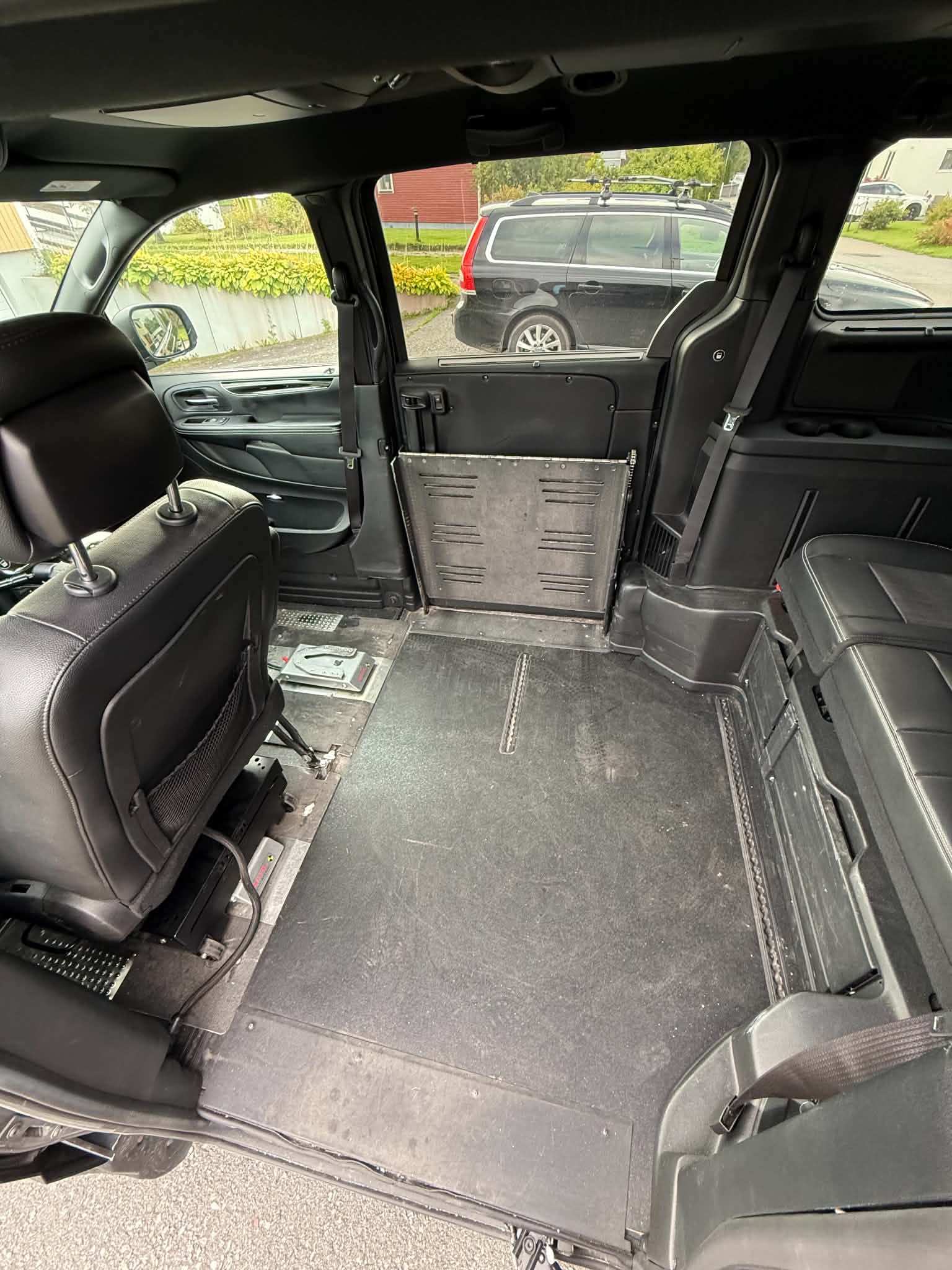 Chrysler Town & Country 2016, bild 3/10