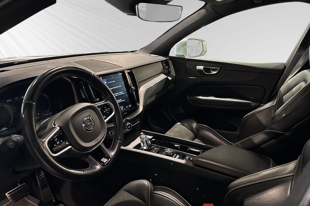 Volvo XC60 T8 TE R-Design / Teknikpaket 2019, kuva 7/16