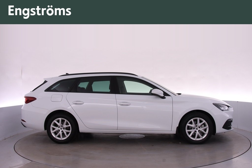 Seat Leon Sportstouer 1.5 eTSI DSG 2025, bild 2/14