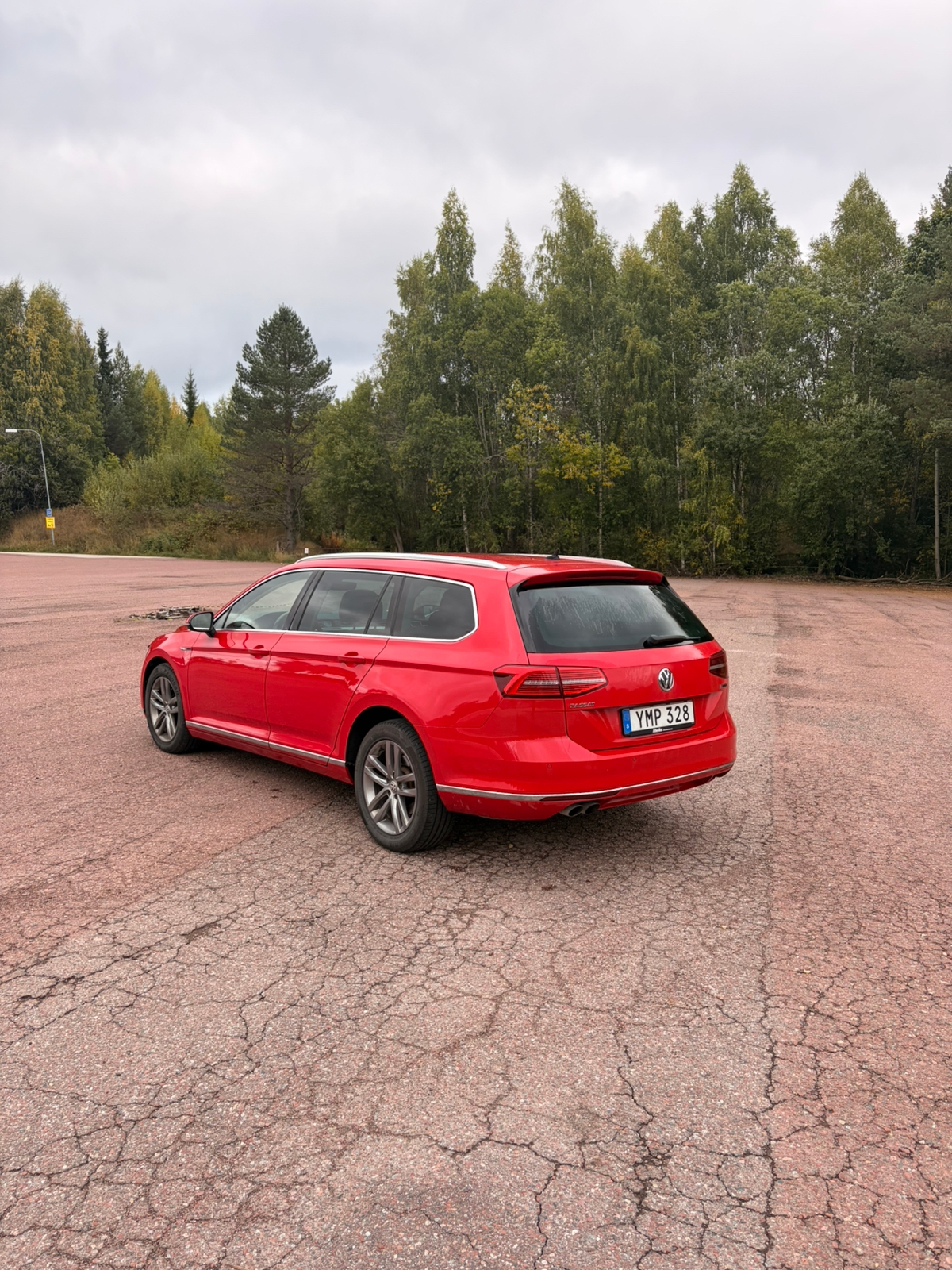 Volkswagen Passat 2018, bild 3/4