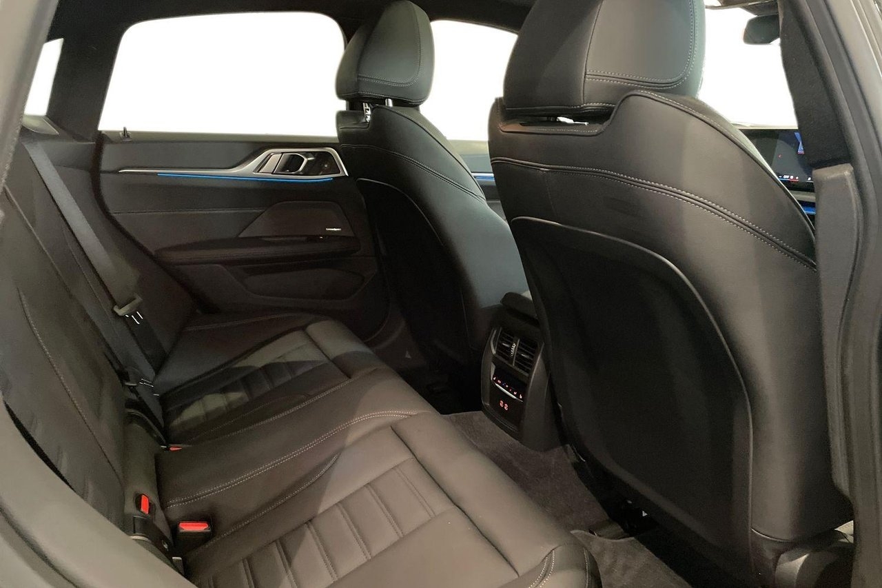 BMW i4 M60 Xdrive 2026, bild 7/10