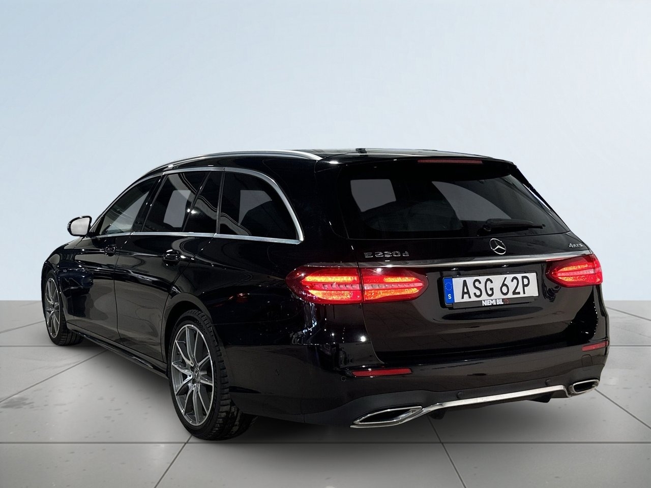 Mercedes-Benz E 2020, bild 5/24