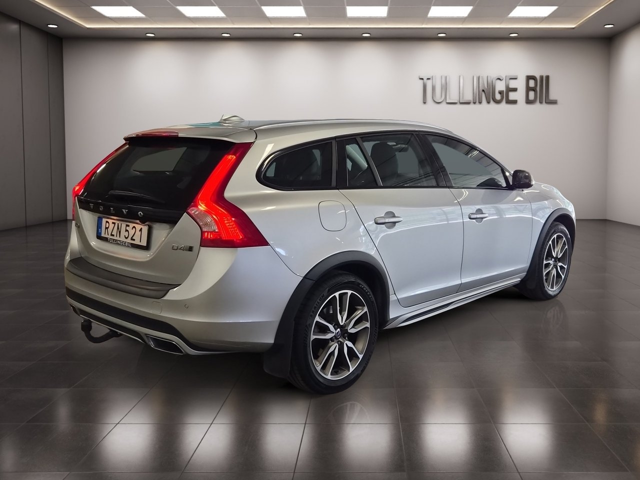 Volvo V60 Cross Country 2018, bild 5/10