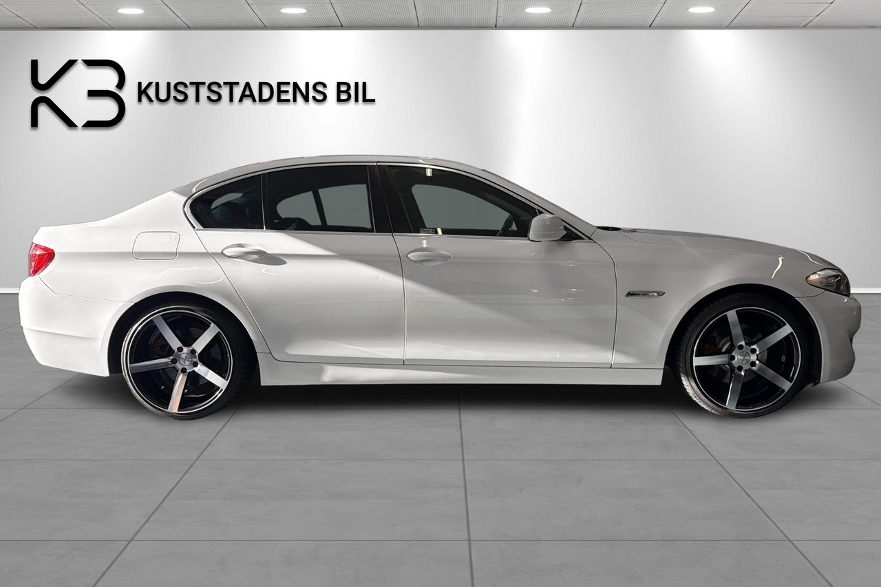 BMW 520 d Sedan Steptronic GPS 2013, bild 2/10