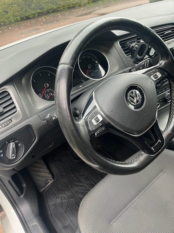 Volkswagen Golf 1.6 TDI 2014, bild 7/10