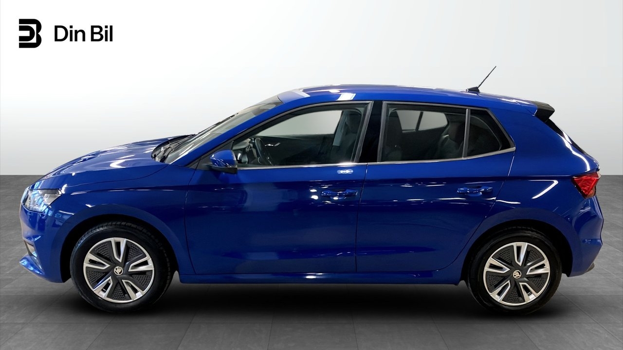 Skoda Fabia 2023, bild 2/10