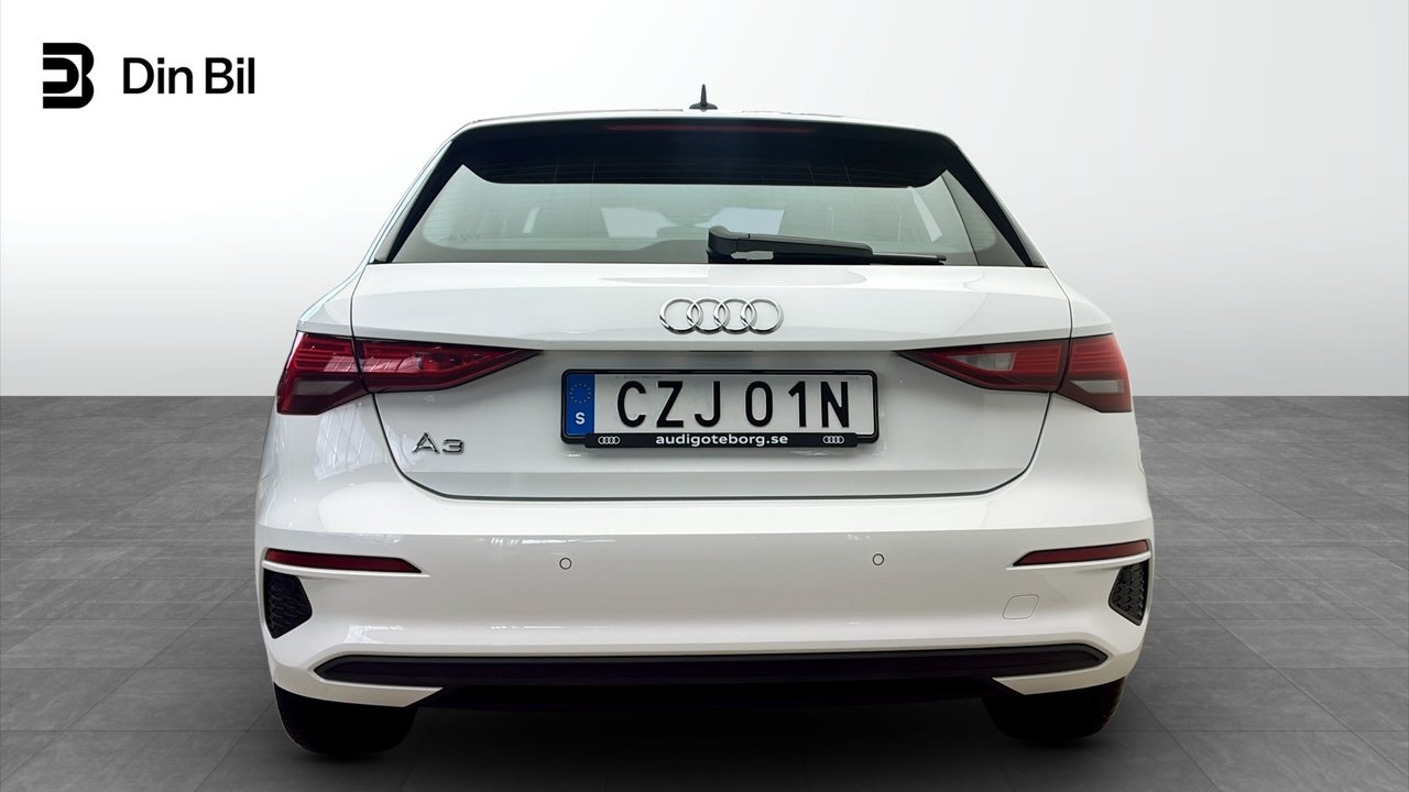 Audi A3 35 TFSI Proline 150 hk 6-växlad 2024, bild 5/10