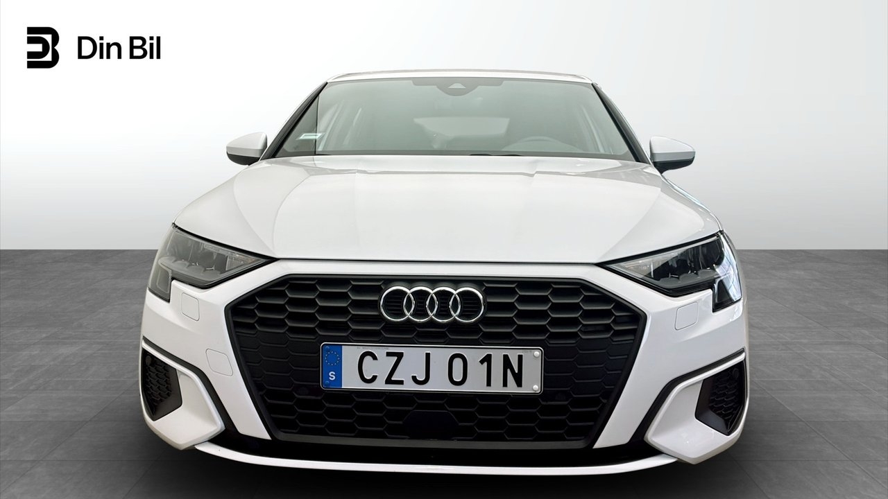 Audi A3 35 TFSI Proline 150 hk 6-växlad 2024, bild 4/10
