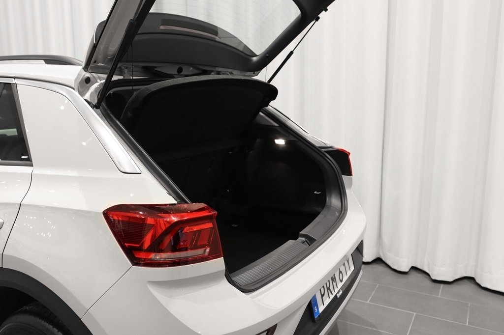 Volkswagen T-Roc TSI 110hk 2023, bild 5/10