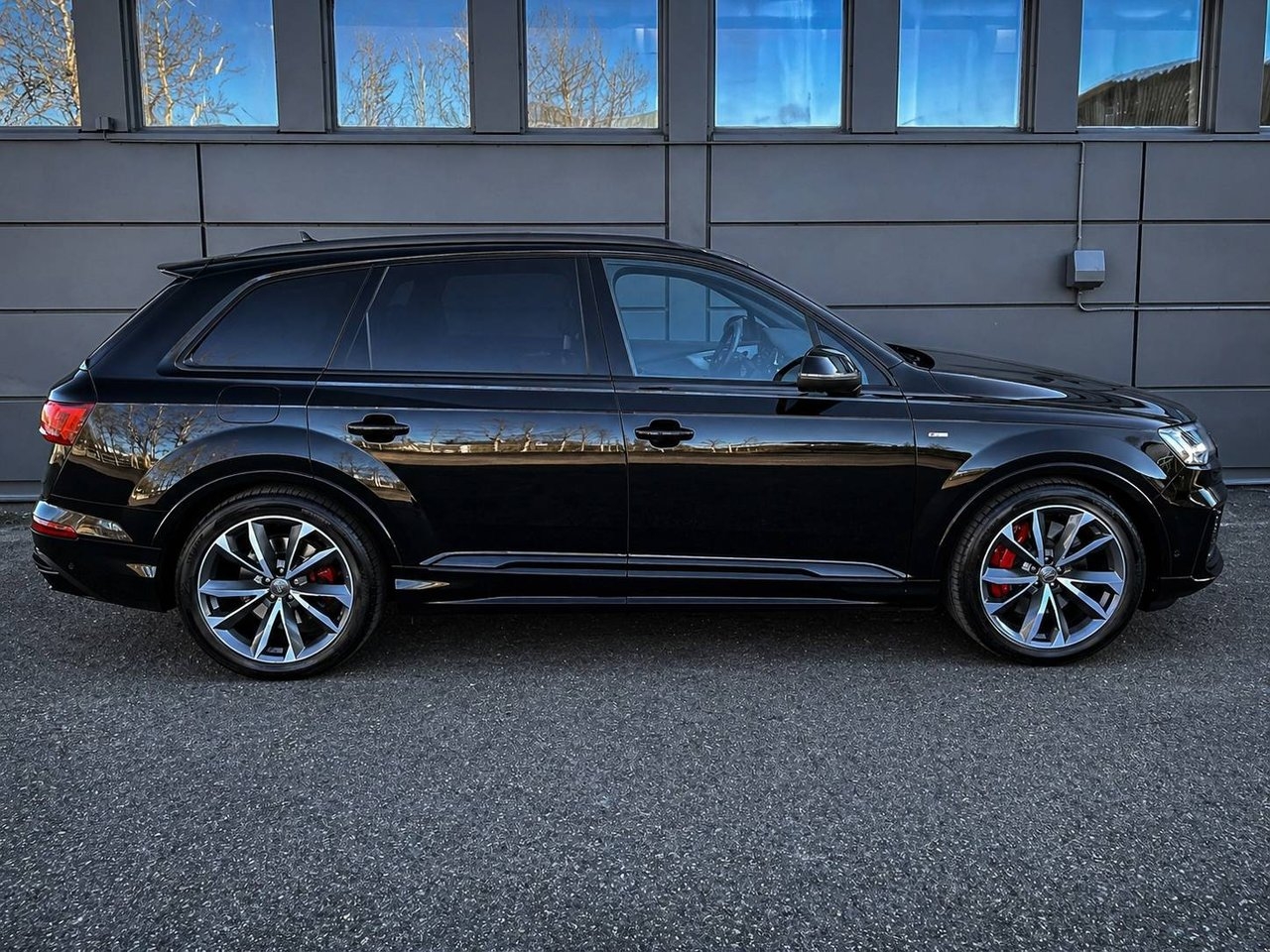 Audi Q7 2020, photo 3/10