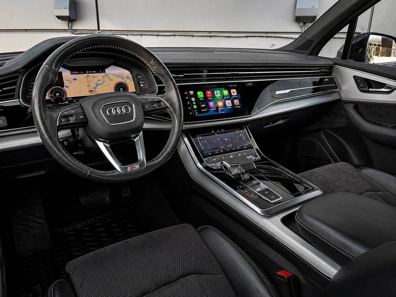 Audi Q7 2020, photo 6/10