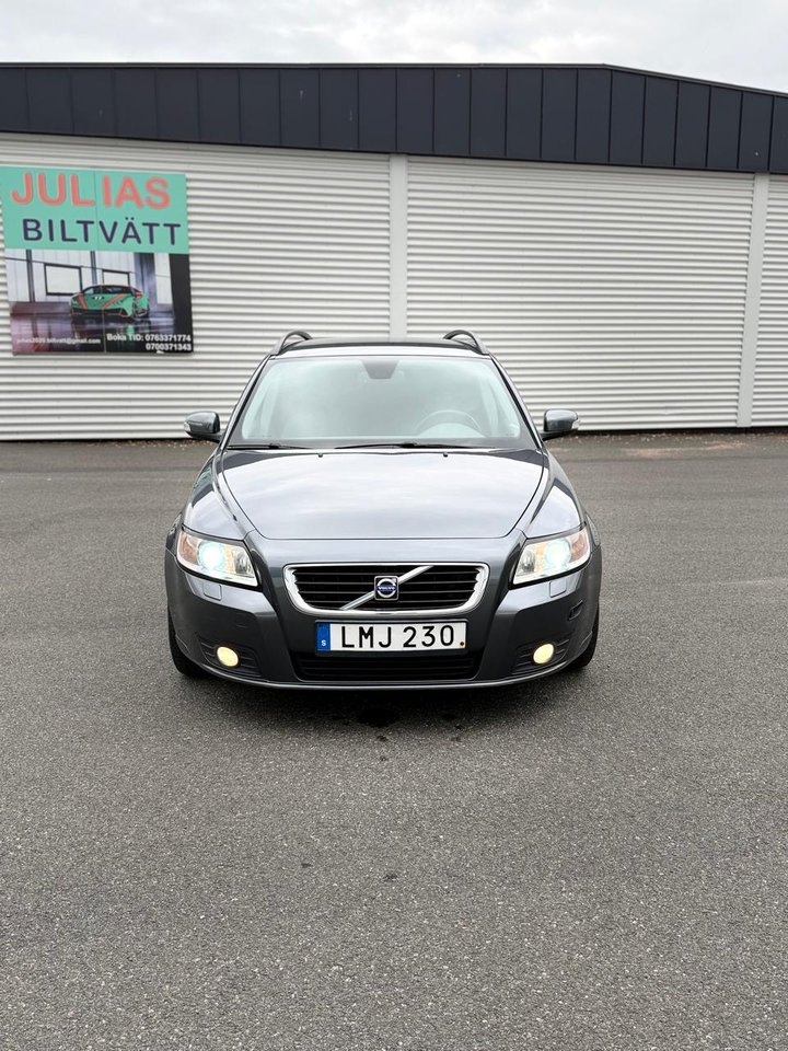Volvo V50 1.8F Momentum Euro 4 2009, bild 3/8
