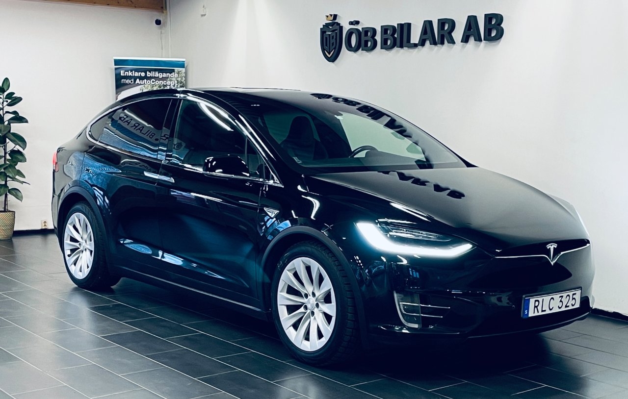 Tesla Model X