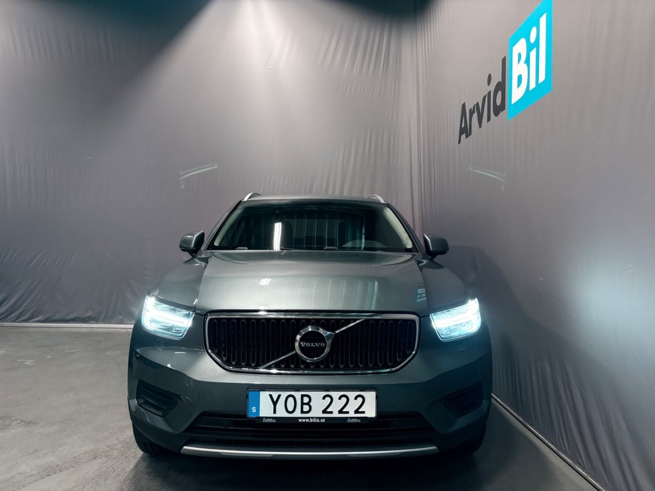 Volvo XC40 T4 Geartronic Momentum 2019, bild 2/10