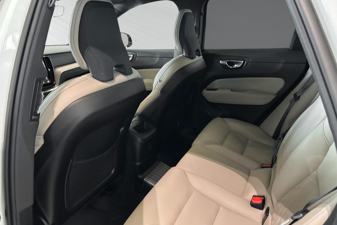 Volvo XC60 2026, bild 7/10