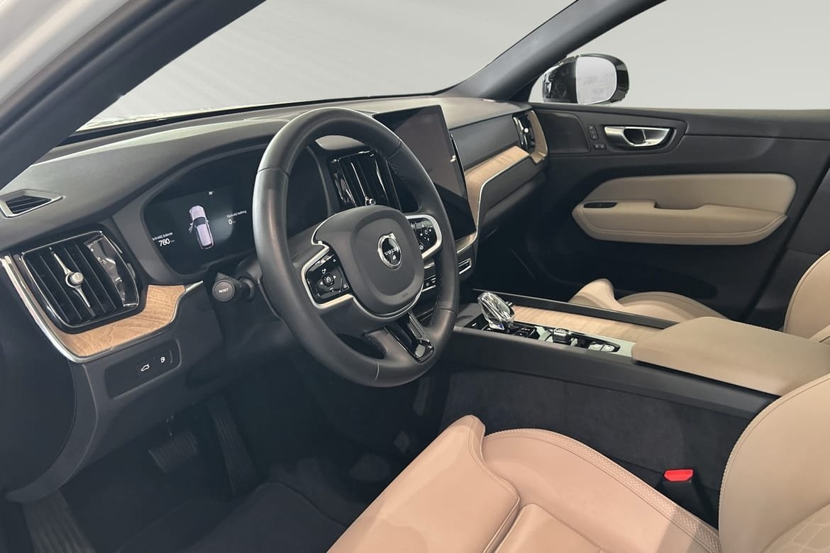 Volvo XC60 2026, bild 6/10