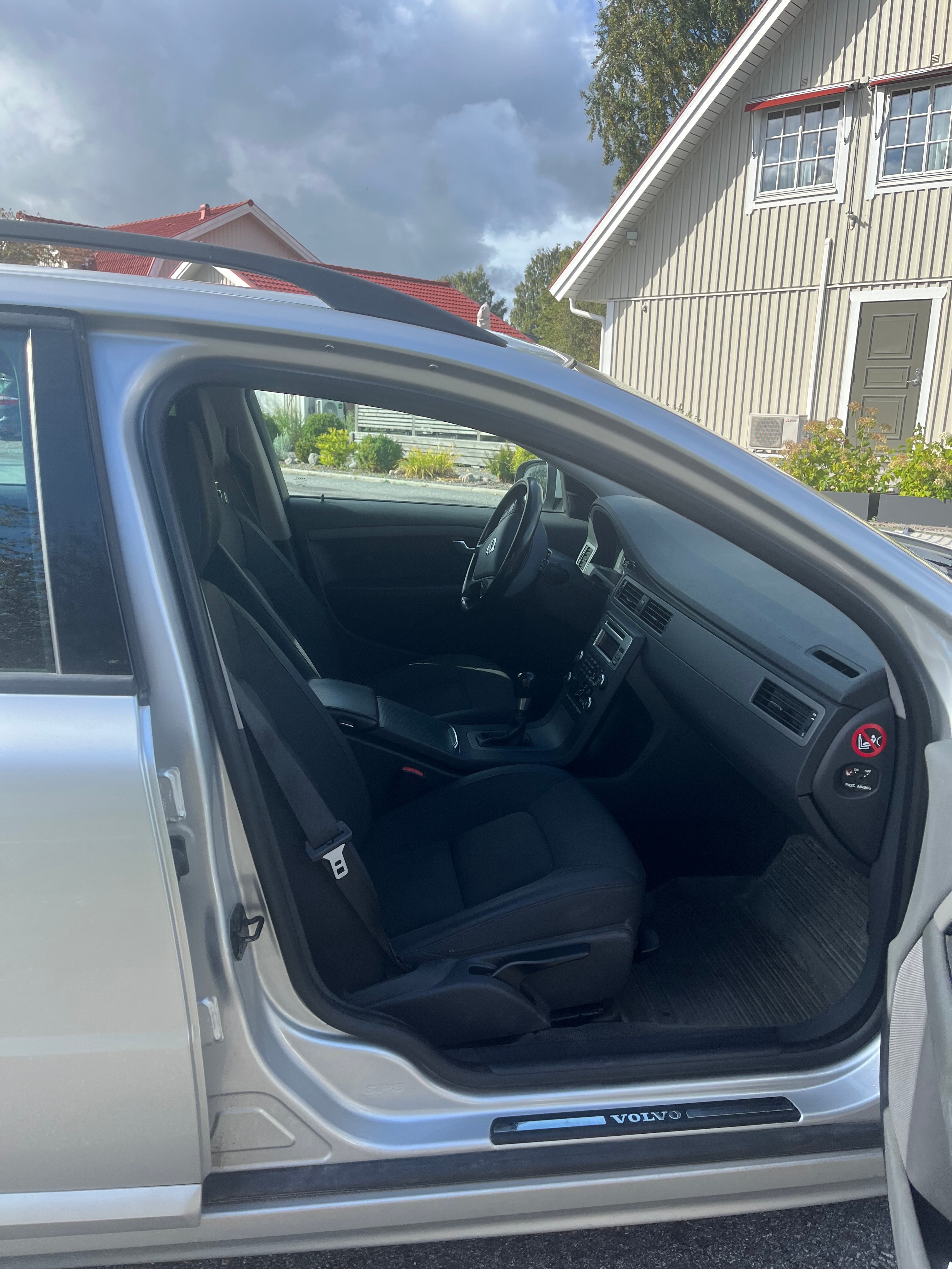 Volvo V70 1.6 D DRIVe Manuell 2011, kuva 7/10