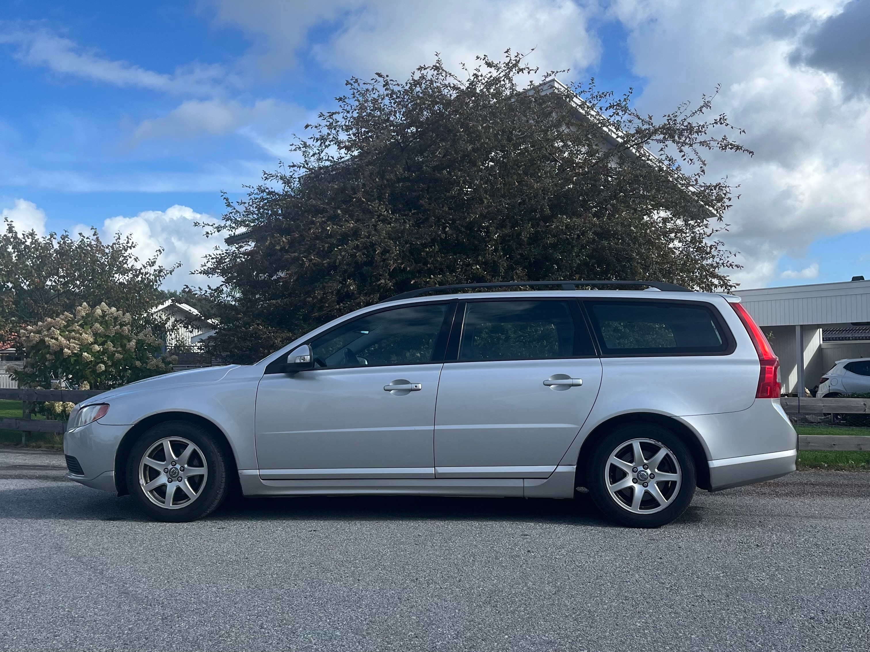 Volvo V70 1.6 D DRIVe Manuell 2011, kuva 5/10