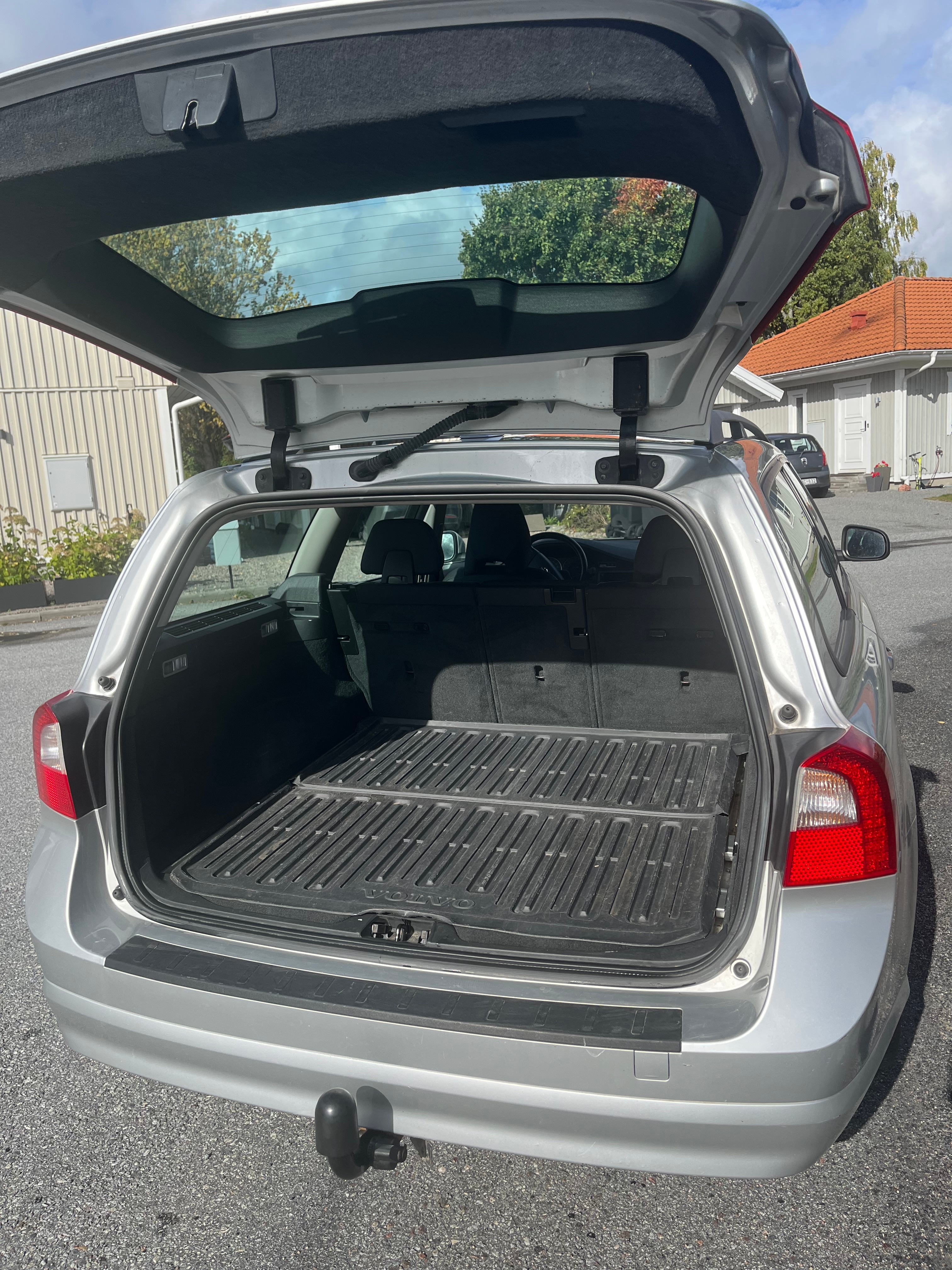 Volvo V70 1.6 D DRIVe Manuell 2011, kuva 6/10