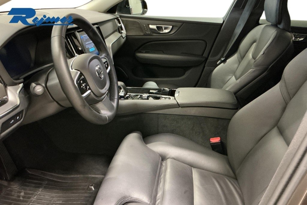 Volvo V60 2025, kuva 5/16